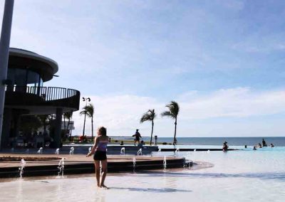 Yeppoon Lagoon infinity pool